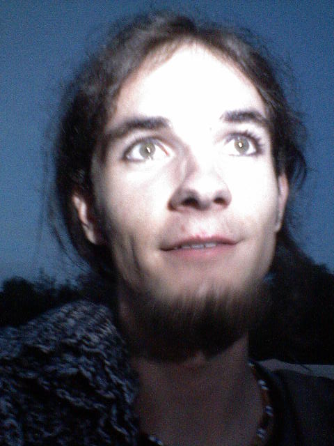 Tak trošku vypatlaný pohľad do neznáma..:-) Prepáč Lenči :P